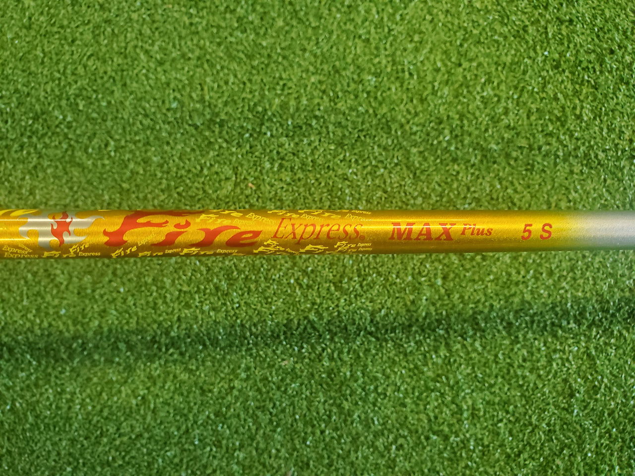 Fire Express Max Plus 5 Shaft With TaylorMade Adapter *Excellent Condition*