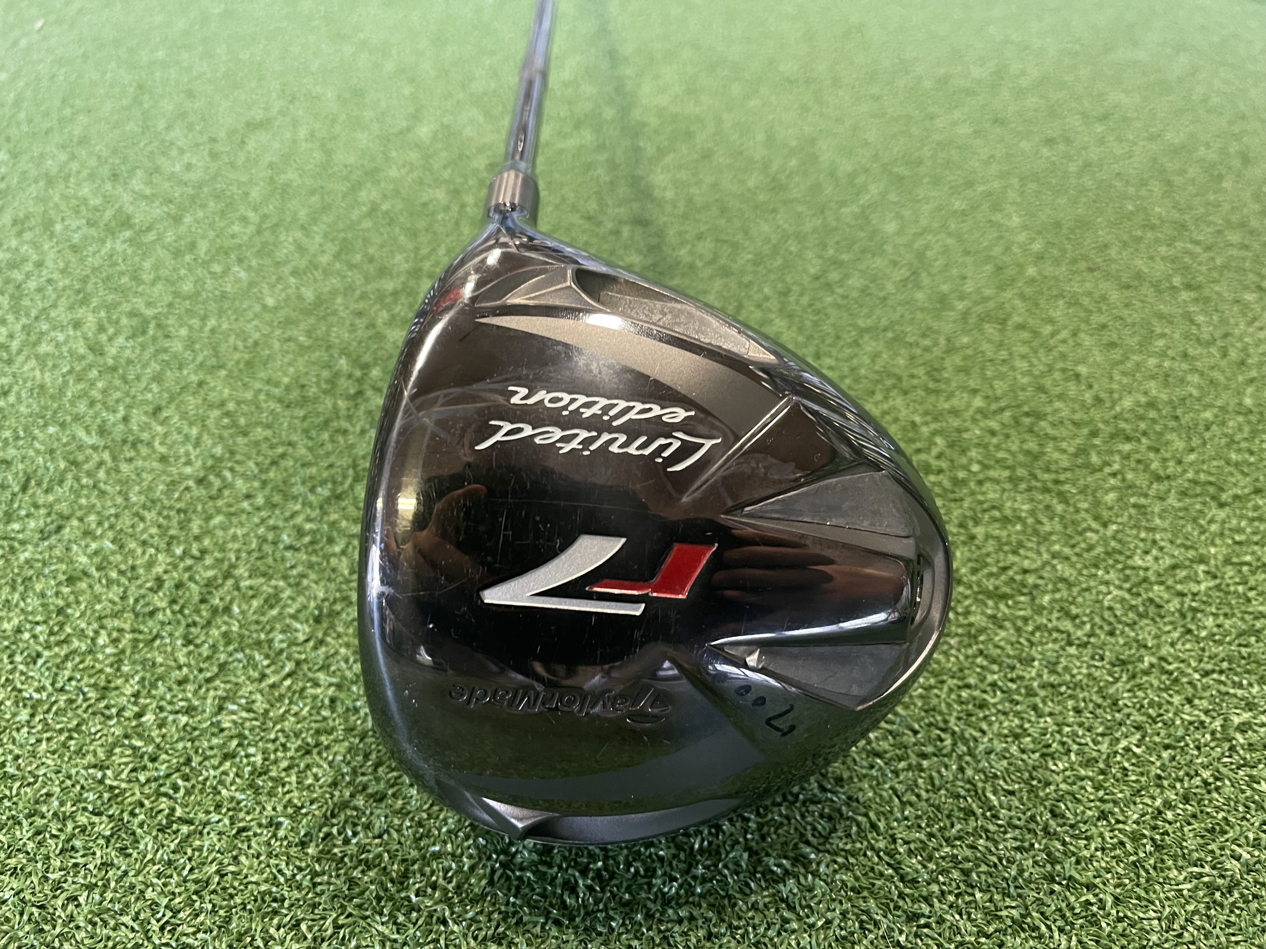 TaylorMade r7 outlet Limited