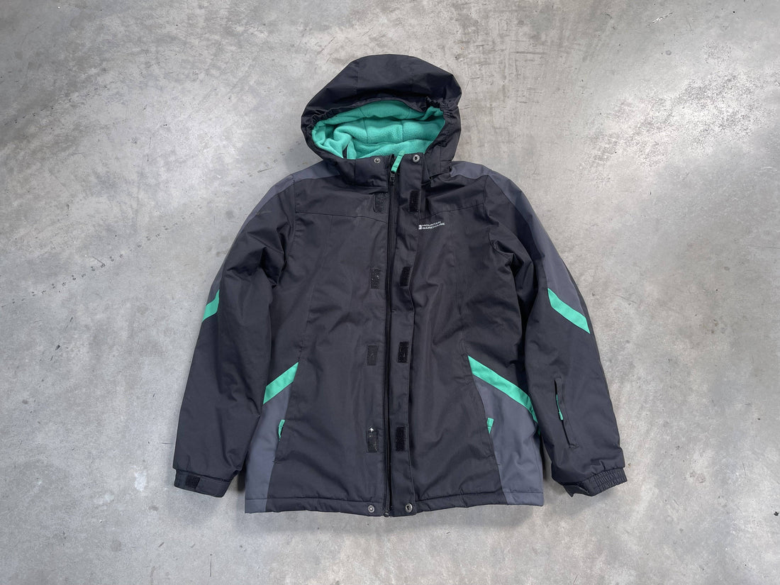 Mountain Adventure Junior Boys Snow Jacket Size- 13 Condition- 7.5