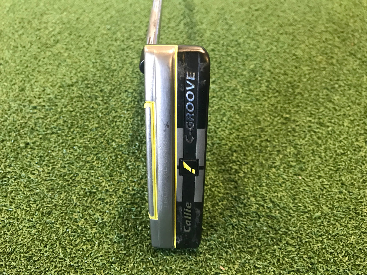 2006 Yes! C-Groove Callie 35" Putter