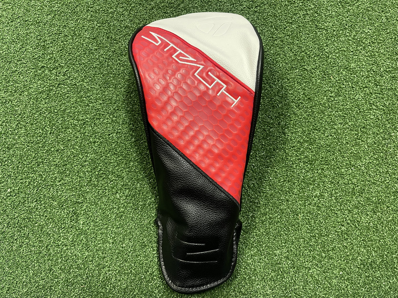 TaylorMade Stealth 2 Driver Headcover *Like New*