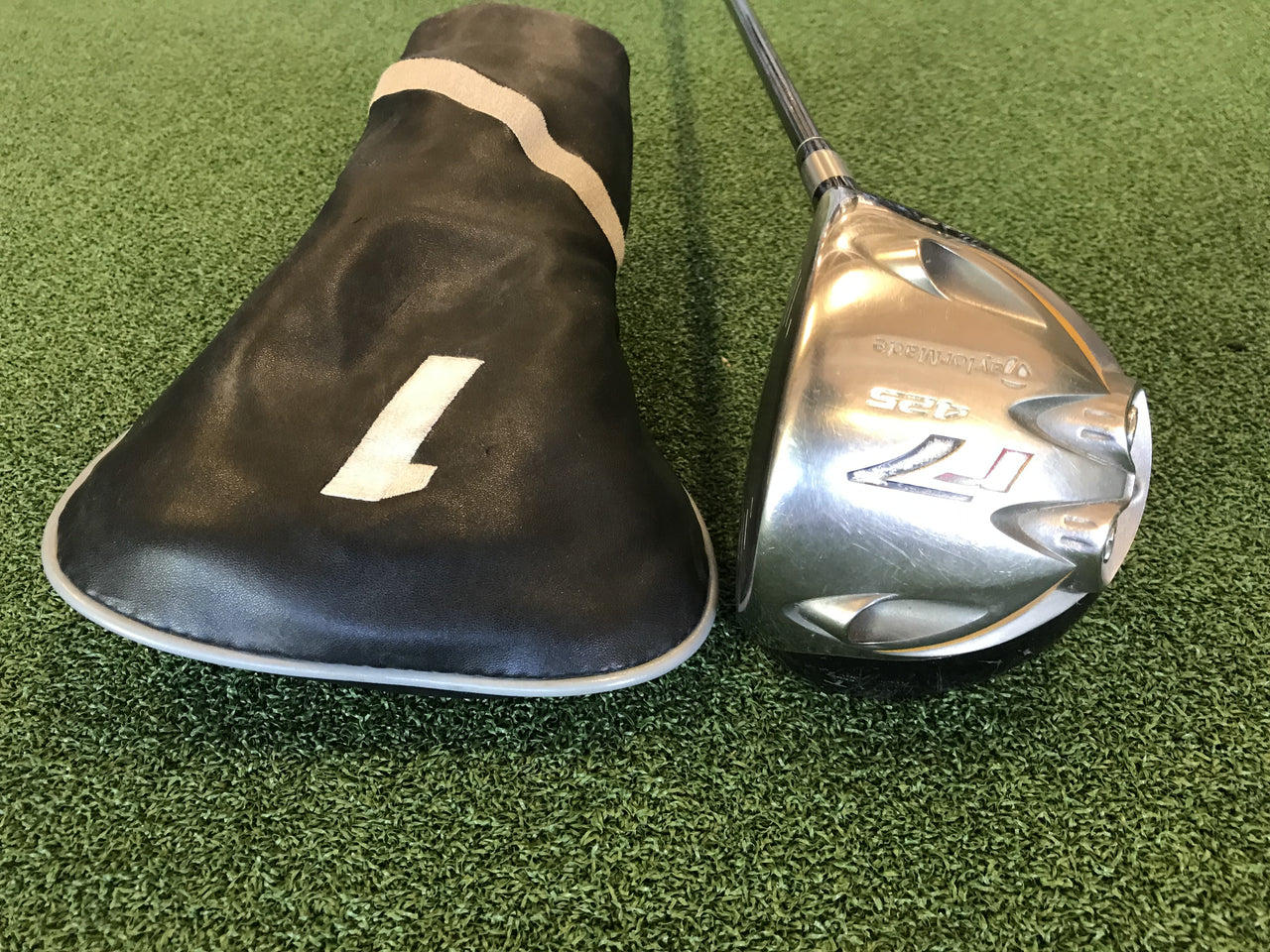 TaylorMade r7 425 9.5° Driver With Headcover