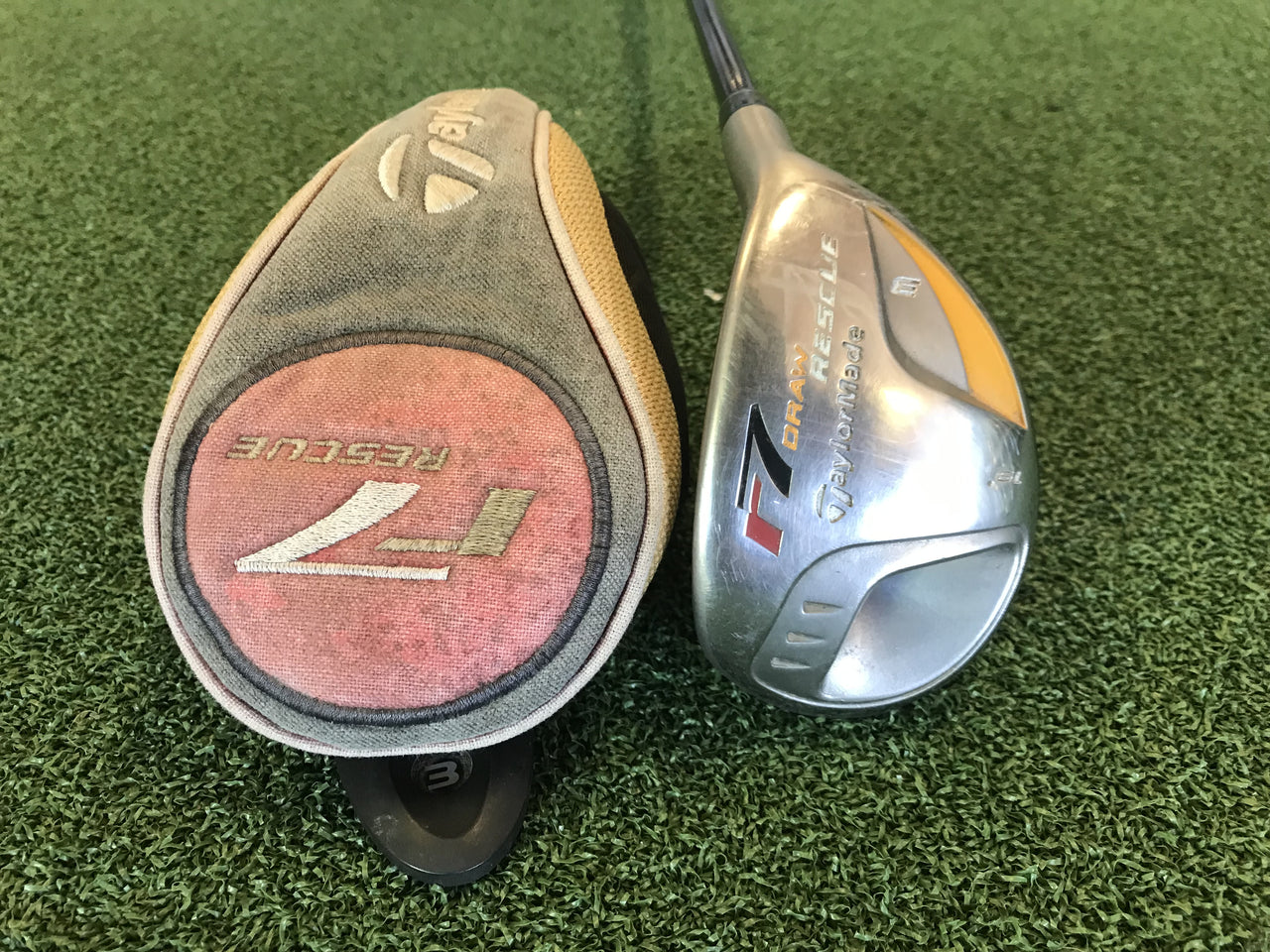 TaylorMade r7 Draw Rescue 19° 3 Hybrid With Headcover