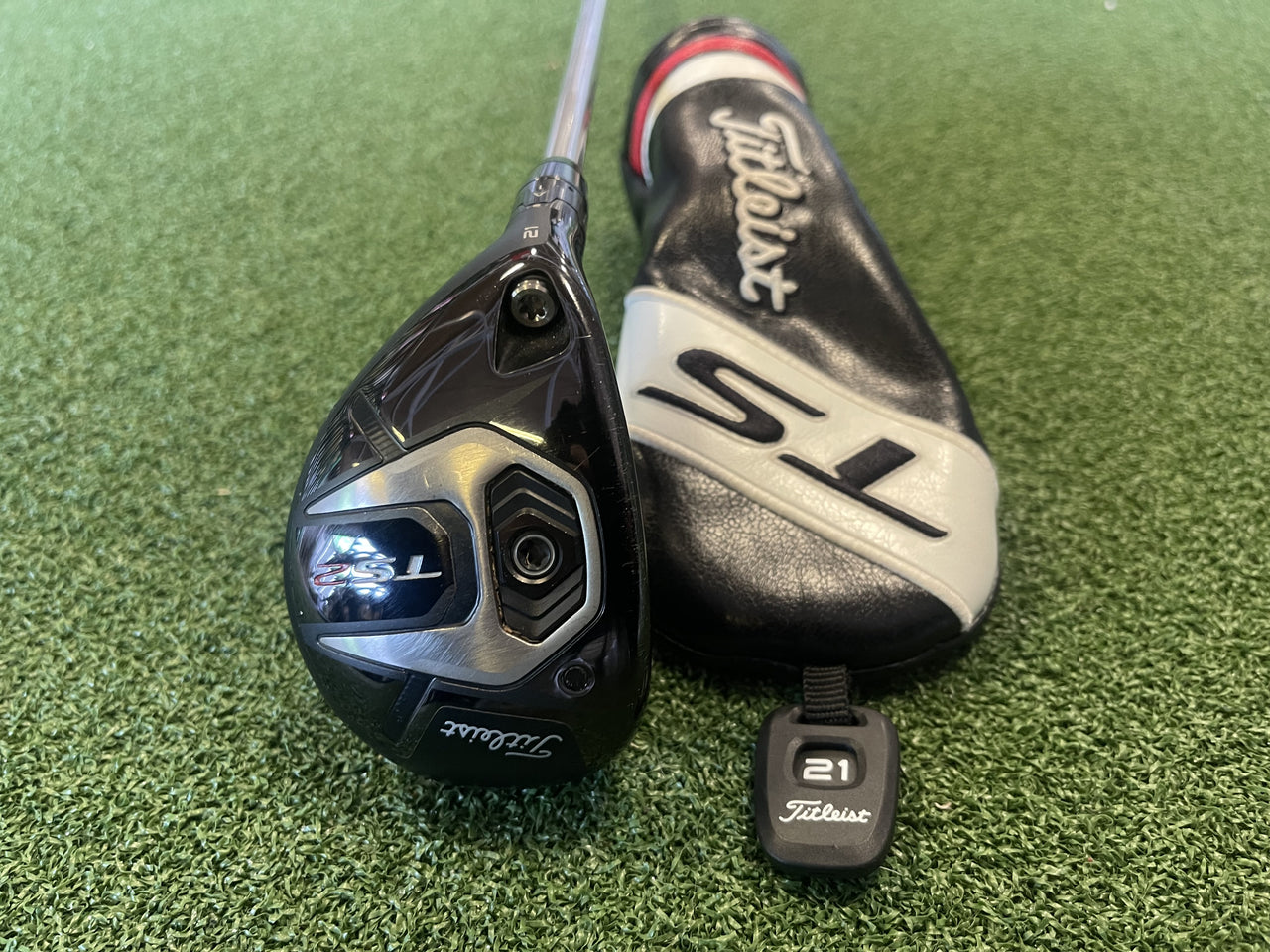 Titleist TS2 21°  Left Handed Ladies 4 Hybrid With Headcover