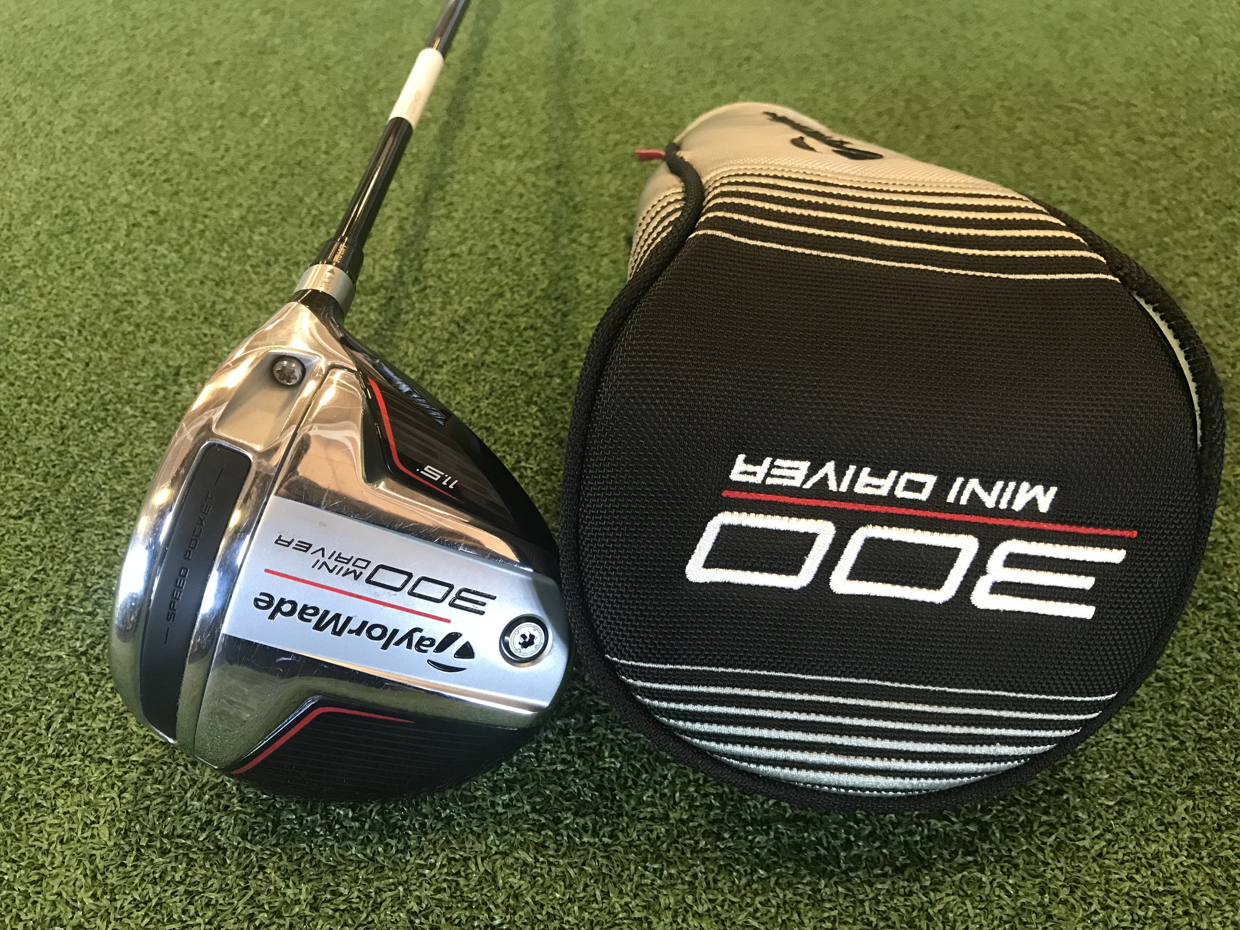 TaylorMade 300 Mini Driver 11,5° 1-Bois tête droite seule TaylorMade 300 Mini Driver 11,5° 1-Bois tête droite seule