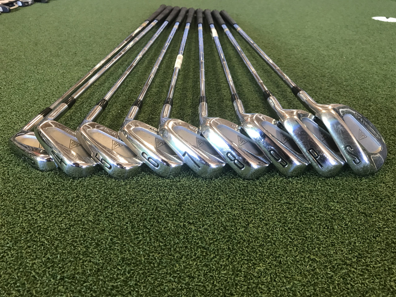 Bridgestone J'S Joe 3-9, Pw, Sw Iron Set