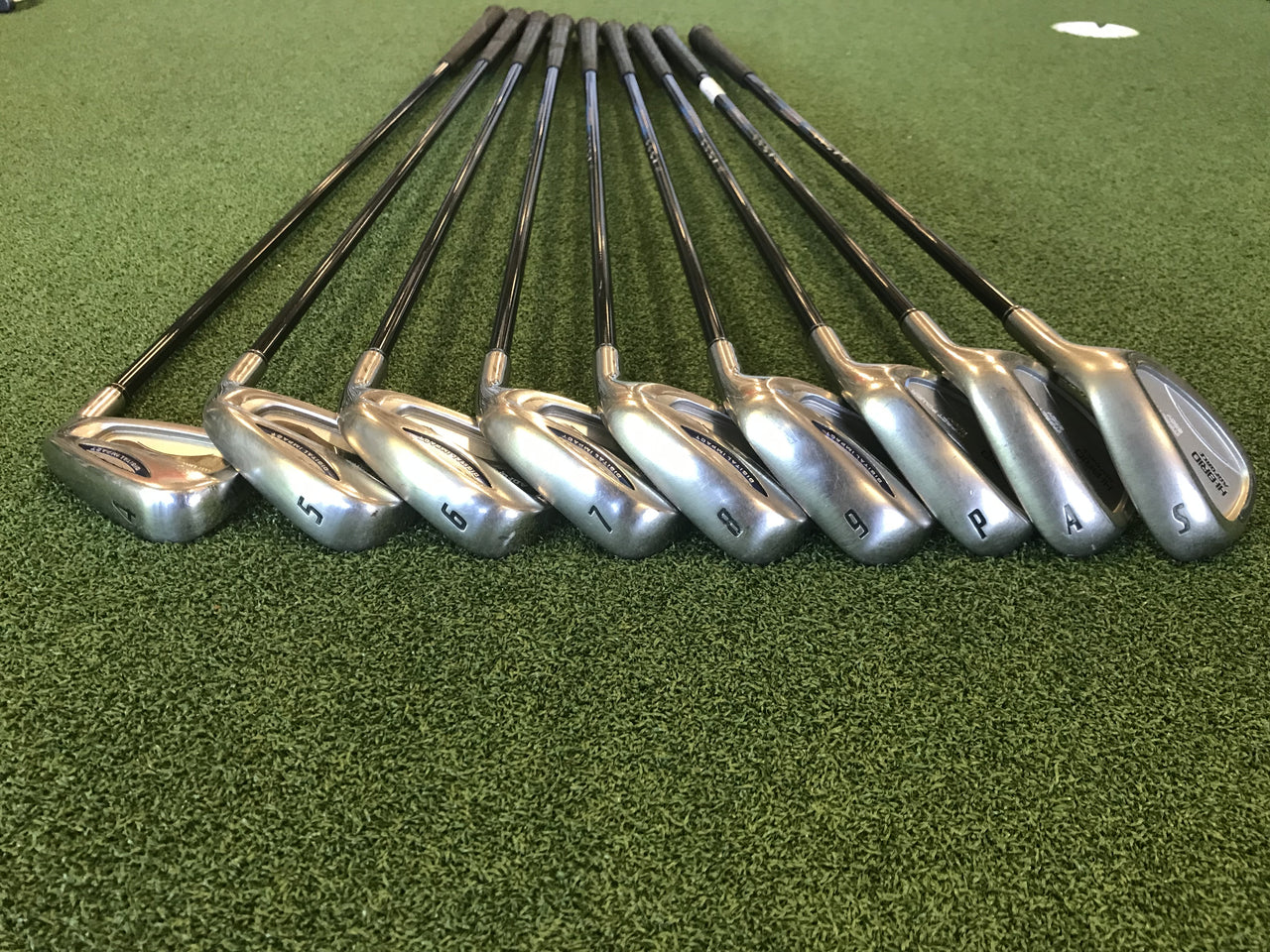 2003 HI-BRID Adforce 4-9, Pw, Aw, Sw Iron Set