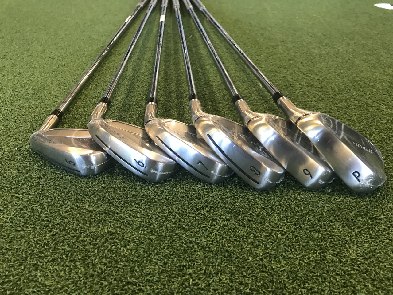 *New* 2022 TaylorMade Stealth 5-9, Pw Iron Set