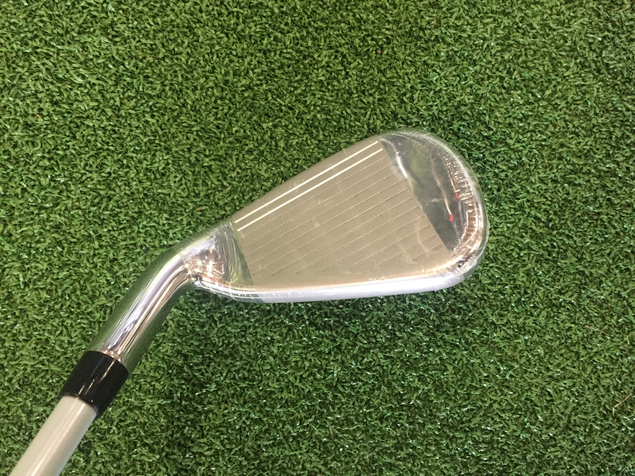 *New* 2013 Callaway X HOT Ladies 5-9, PW, SW Iron Set