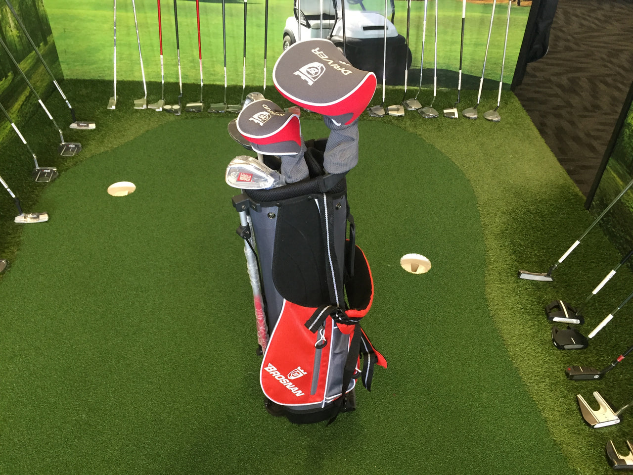 *New* Brosnan Little Mate S7 Junior Package R/H - Red