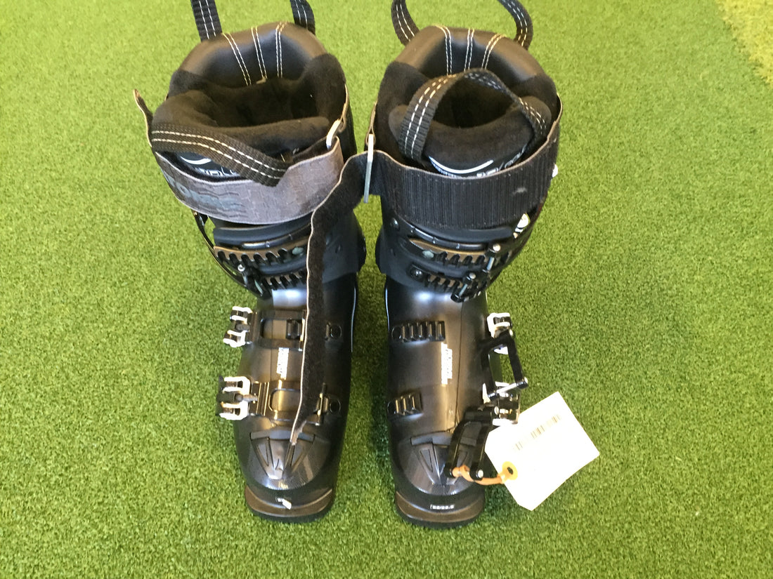 *New* Atomic Hawx 22/22.5cm Junior Ski Boot