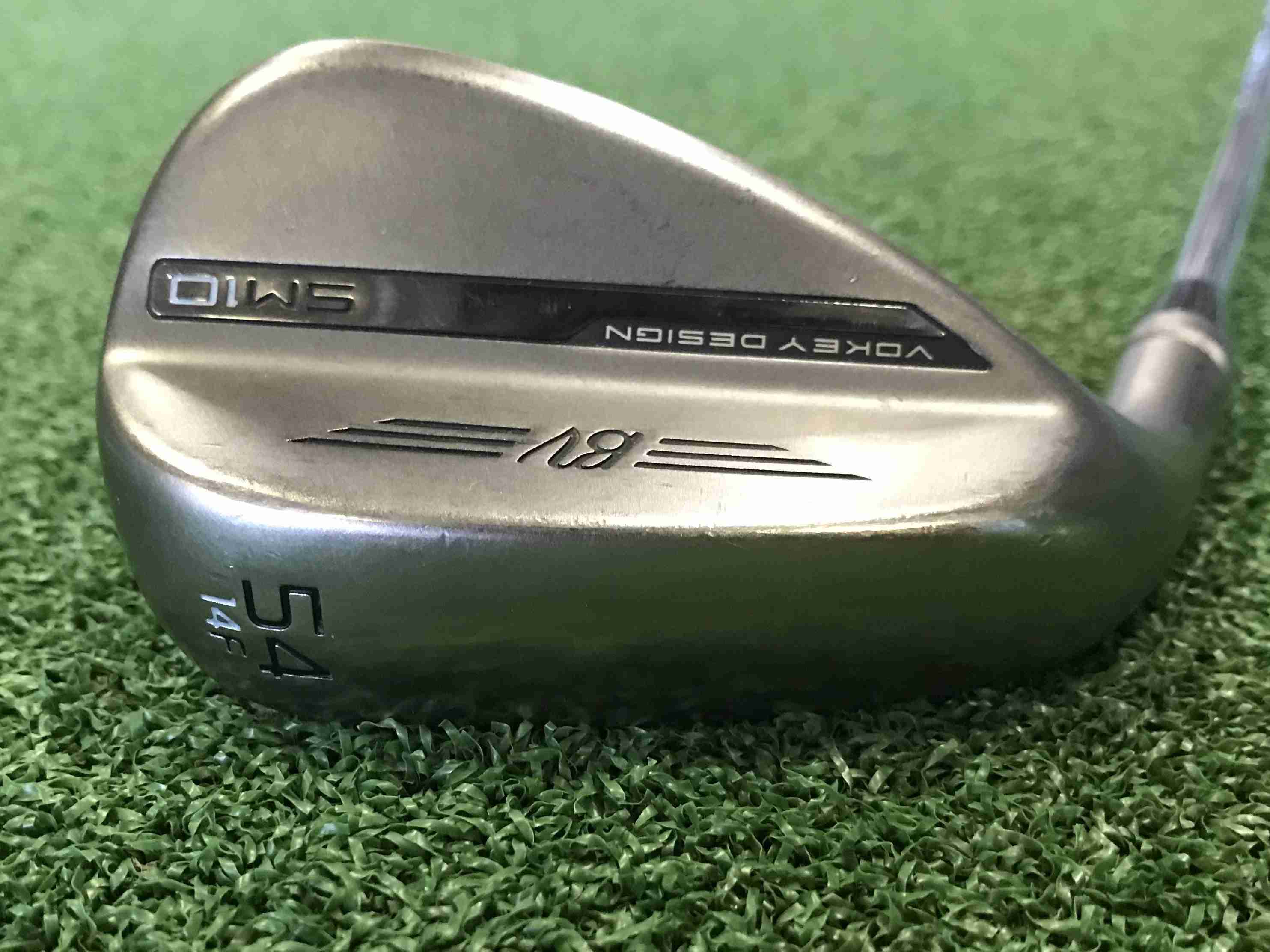 Titleist Vokey SM10 54° Wedge for Left Handed Golfers | Spin