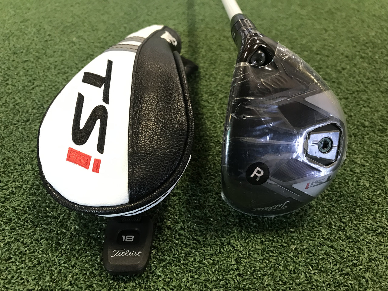 *New* 2020 Titleist TSi1 23° 5 Hybrid With Headcover