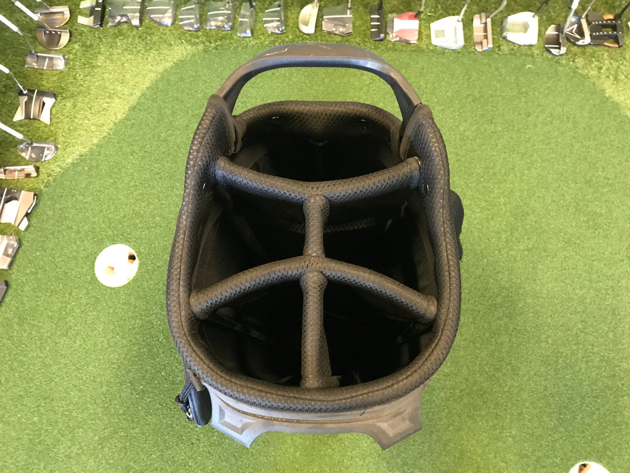 *New* Standout Golf 5-Way Stand Bag