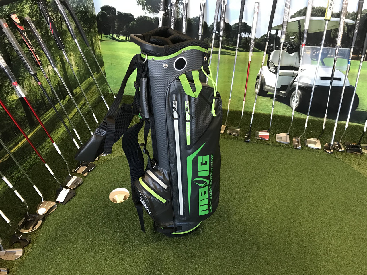 *New* MBIG 4-Way Stand Bag