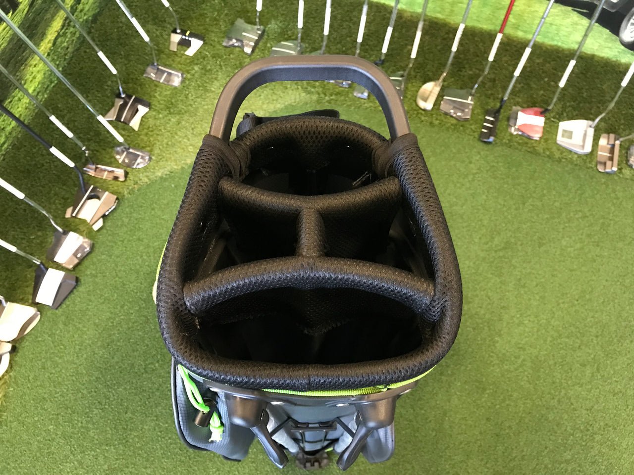 *New* MBIG 4-Way Stand Bag