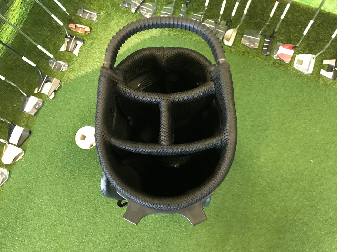 *New* Robin 4-Way Stand Bag *No Rain Cover*