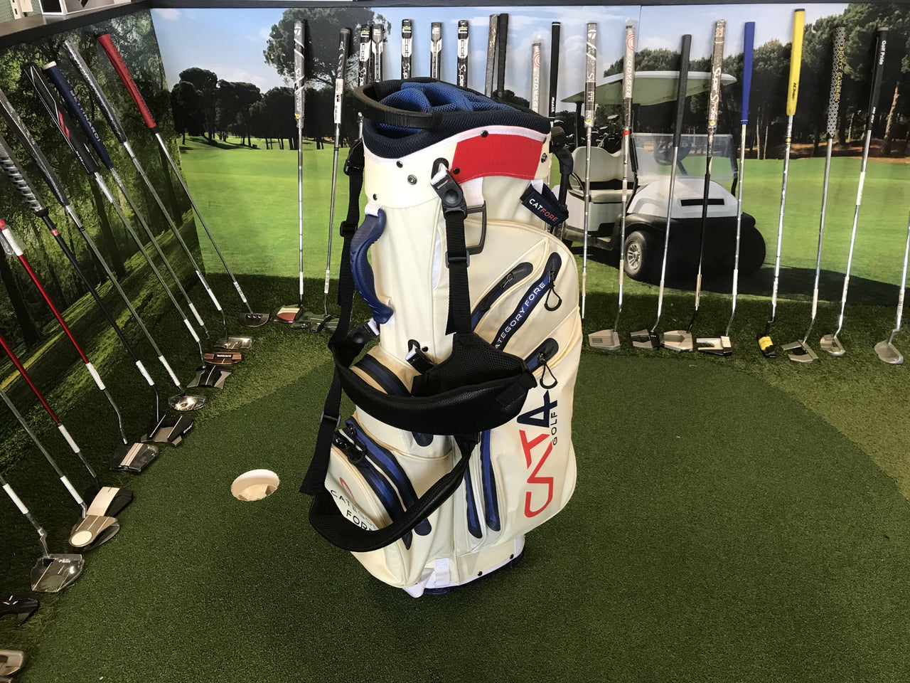 *New* CAT4 Torrent 14 Hybrid 14-Way Stand Bag *No Rain Cover*