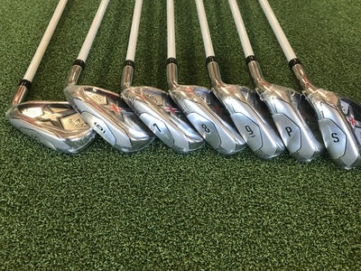 *New* 2013 Callaway X HOT Ladies 5-9, PW, SW Iron Set