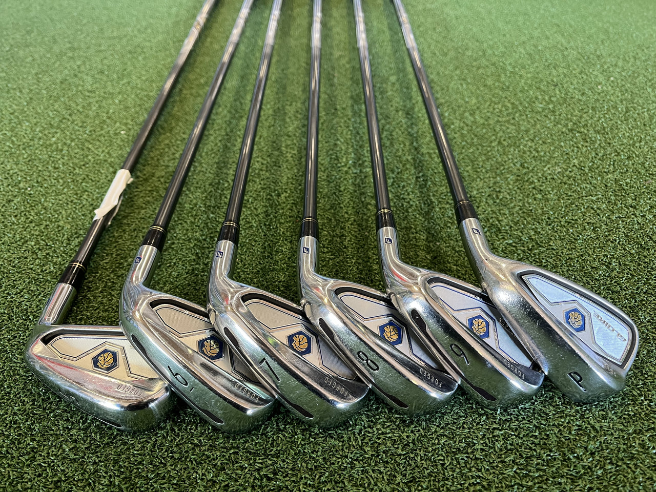 2014 TaylorMade Gloire 5-9, Pw Iron Set