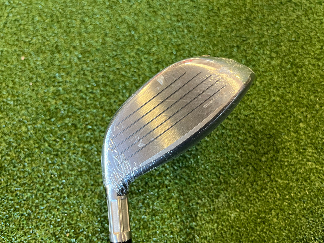 *New* 2022 TaylorMade Stealth 19° Ladies 5 Wood With Headcover