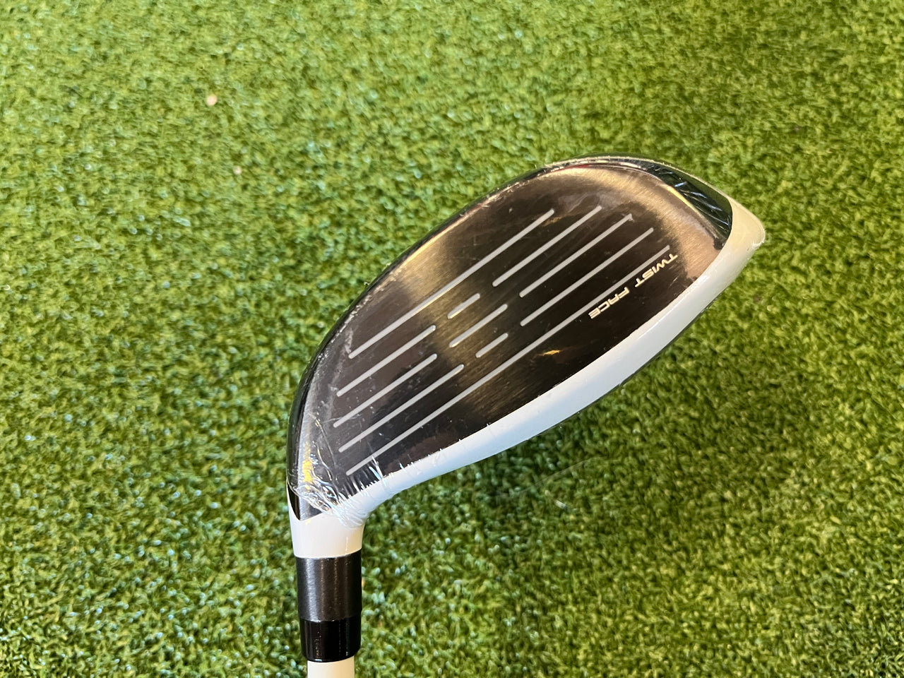 *New* 2021 TaylorMade SIM 2 Max-D 16° Ladies 3 Wood With Headcover