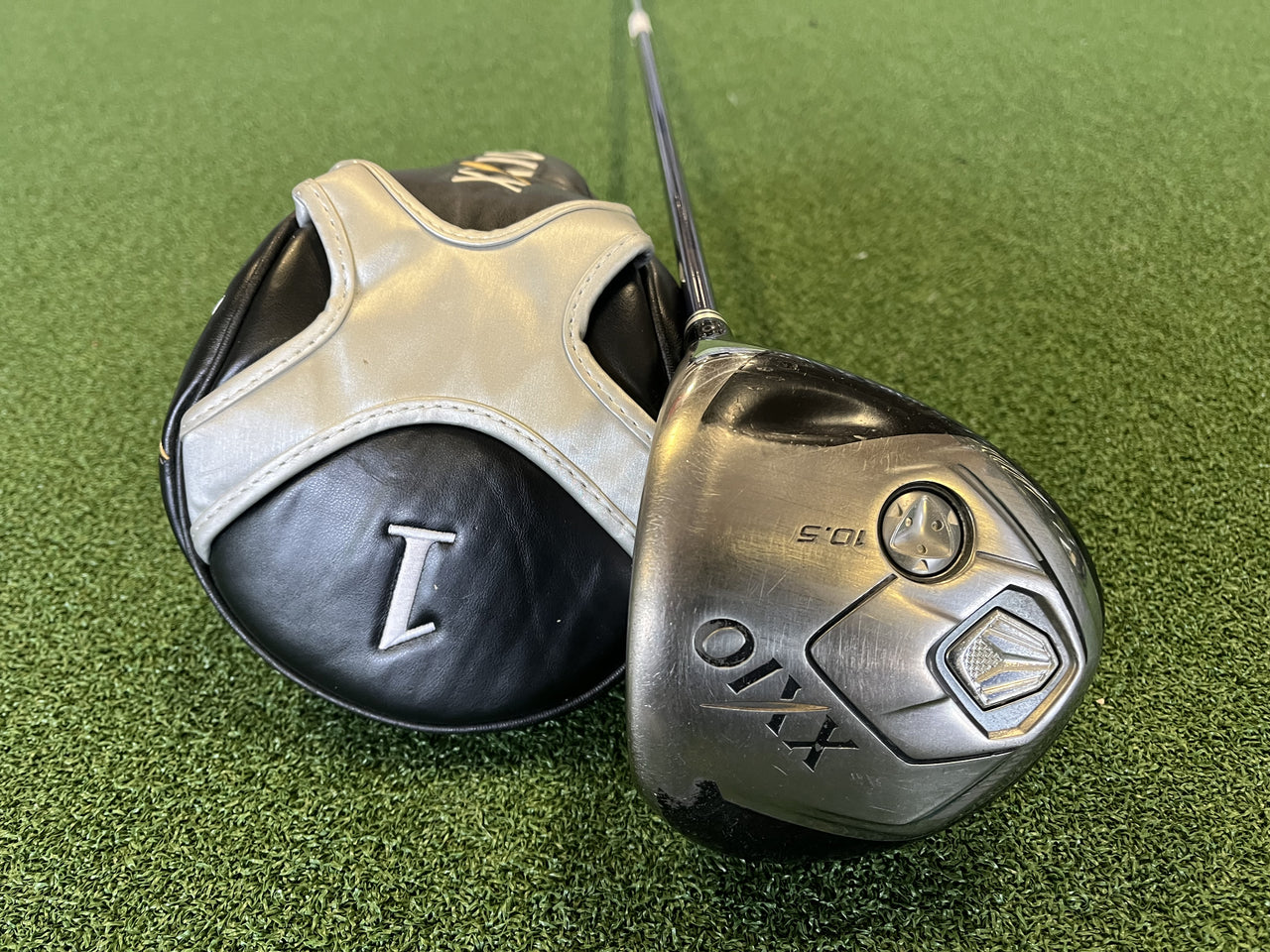 2013 XXIO MP800 10.5° Driver With Headcover