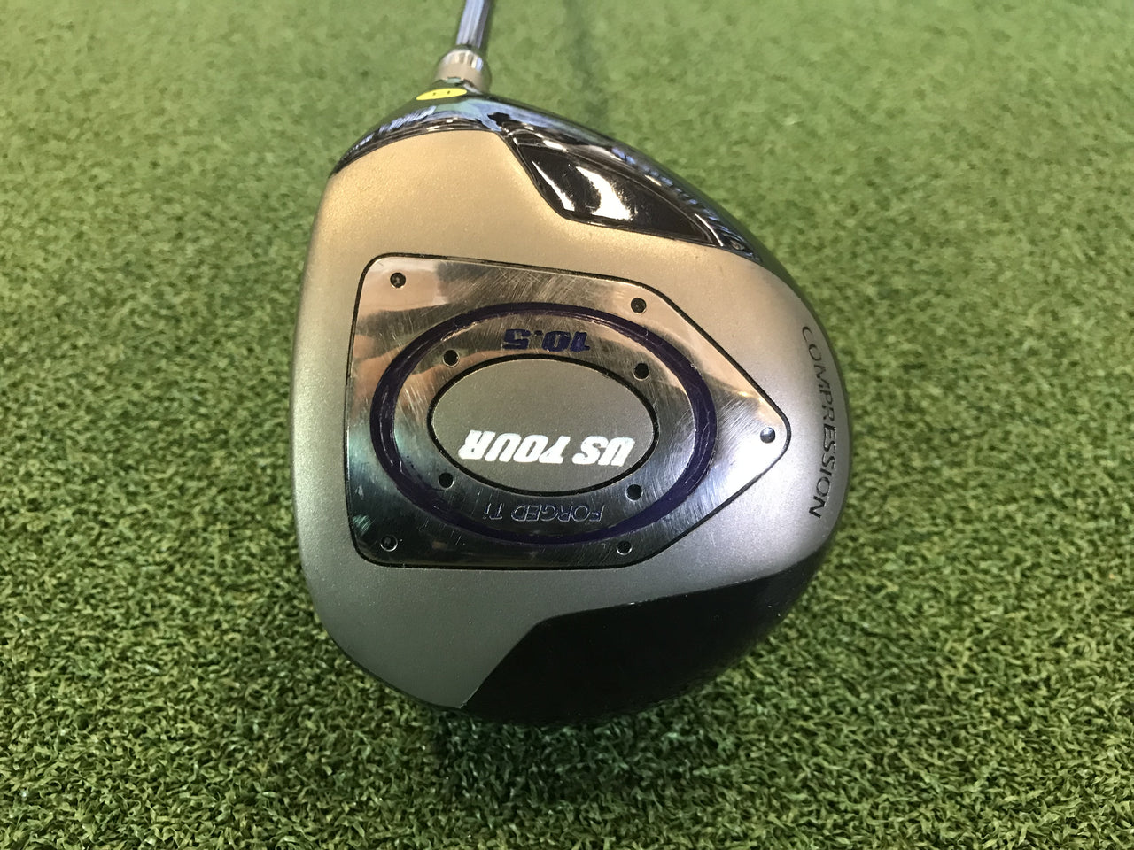 US Tour Forged Ti 10.5° Driver