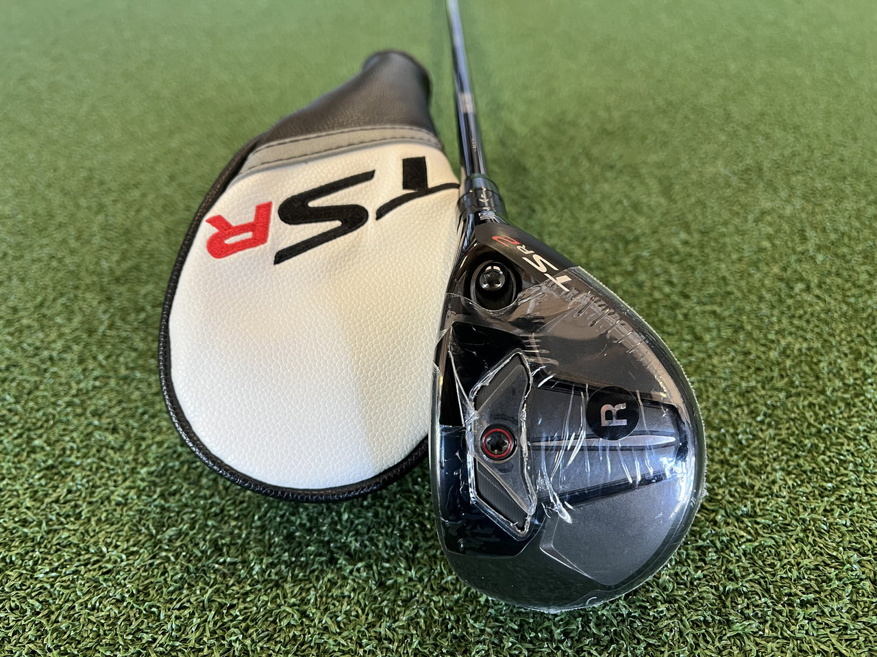 *New* 2022 Titleist TSR 2 24° 5 Hybrid With Headcover