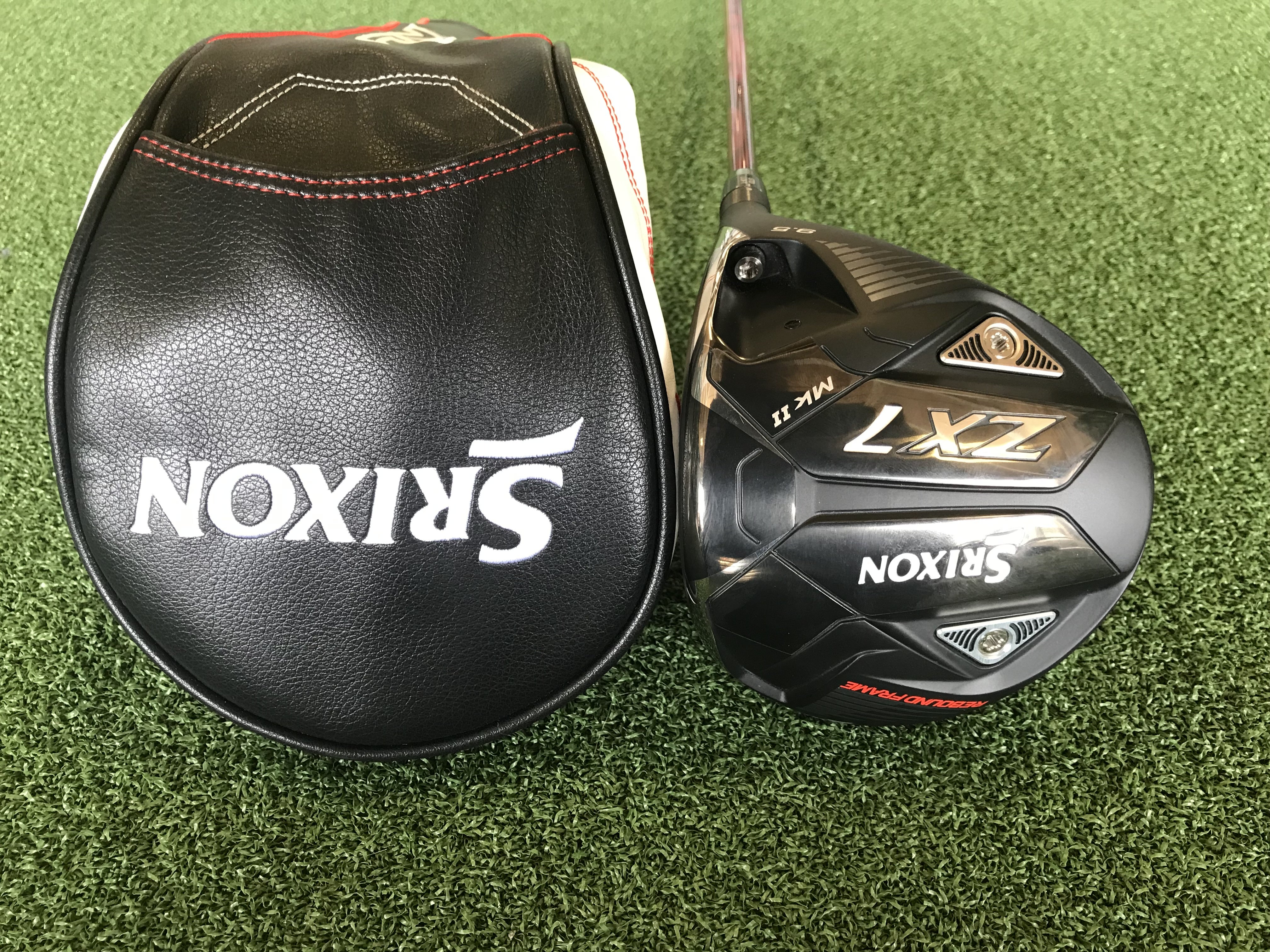 Srixon ZX7 MKII Driver 9.5° R/H Stiff - 2023 | Adjustable, Fast