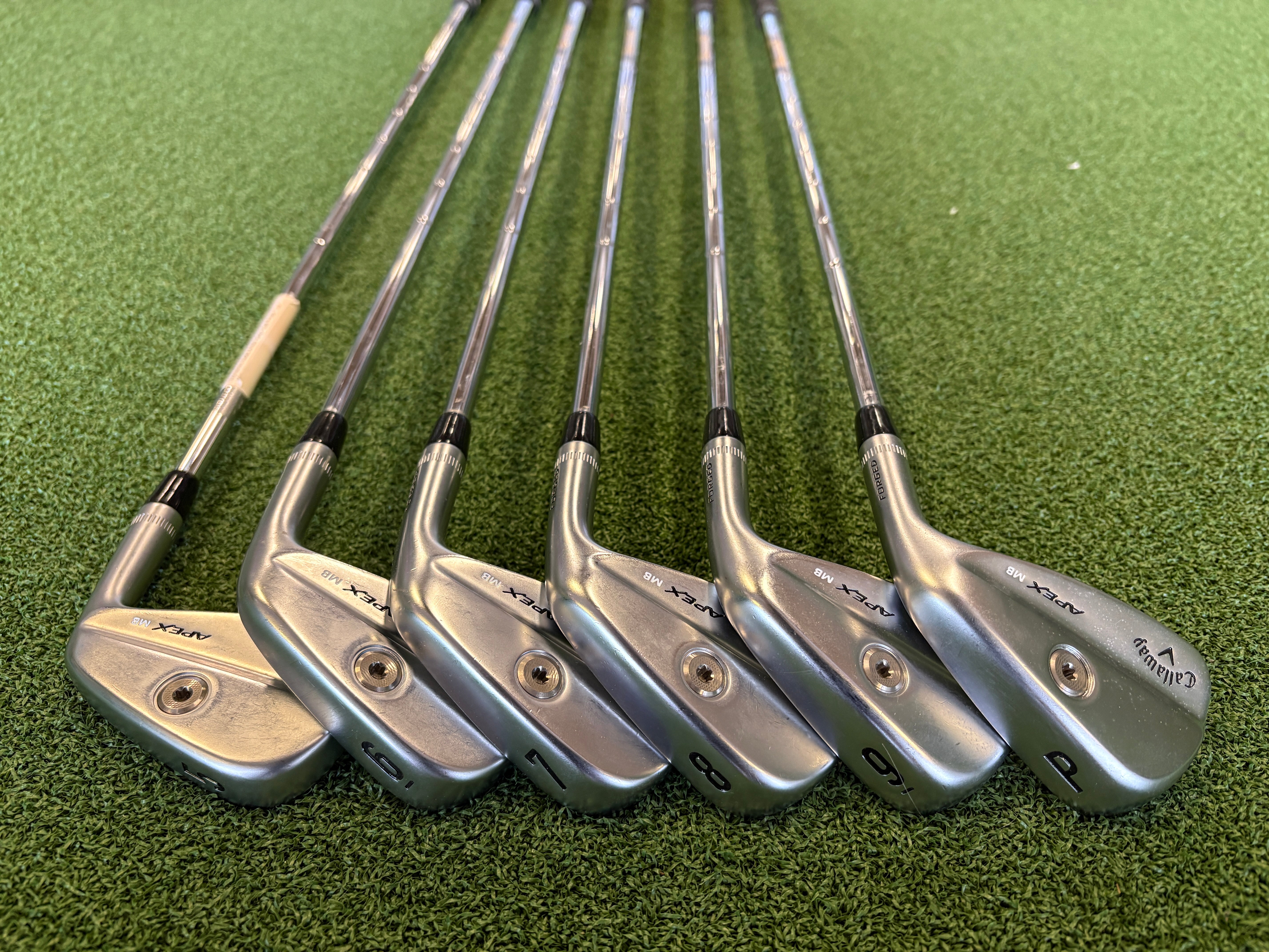2021 Callaway Apex MB 5-9, PW Iron Set