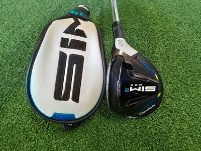 TaylorMade Sim 2 Max 25° 5 Hybrid with Headcover