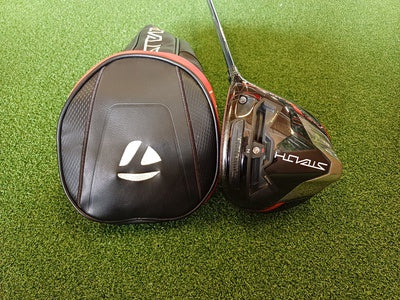 2022 TaylorMade Stealth Plus 10.5° Driver With Headcover