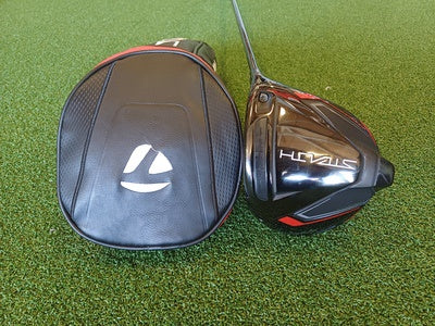 2022 TaylorMade Stealth 9° Driver with Headcover