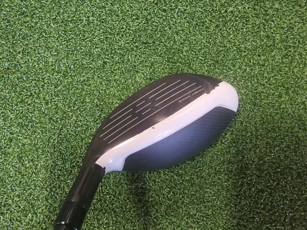 2021 TaylorMade SIM 2 Max 22° 4 Hybrid With Headcover