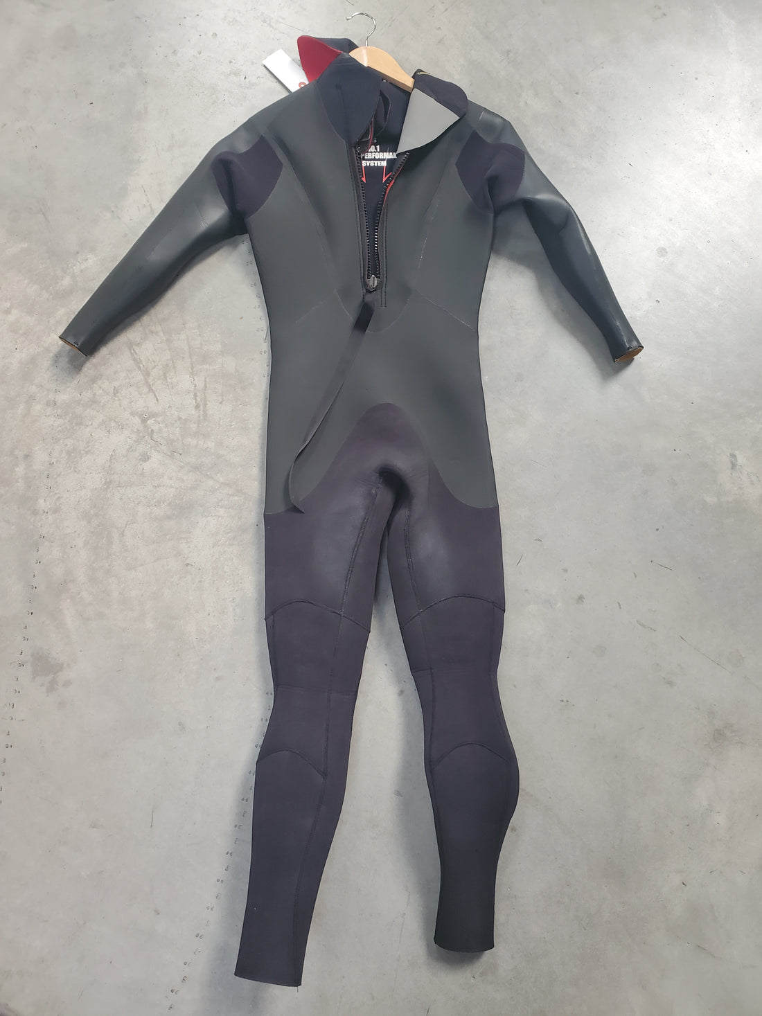 View Women Steamers Wetsuit Size Medium 4mm *Excellent Condition*