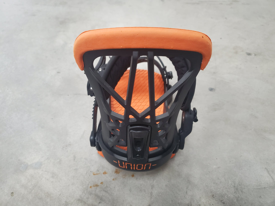 Union Small Snowboard Bindings *Like New*