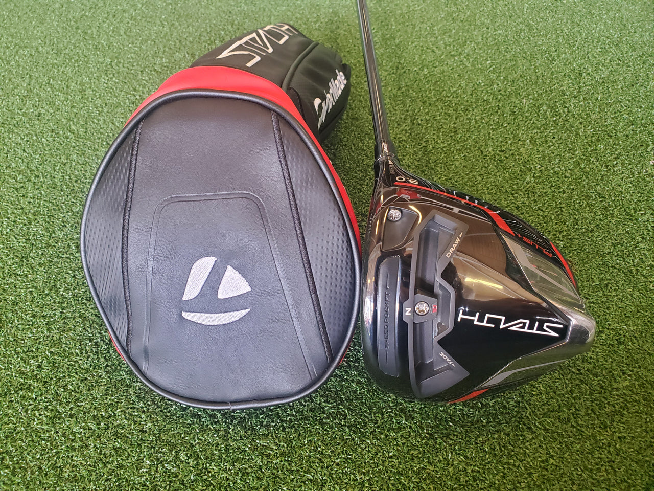 2022 TaylorMade Stealth Plus+ 9° Driver With Headcover *Like New*