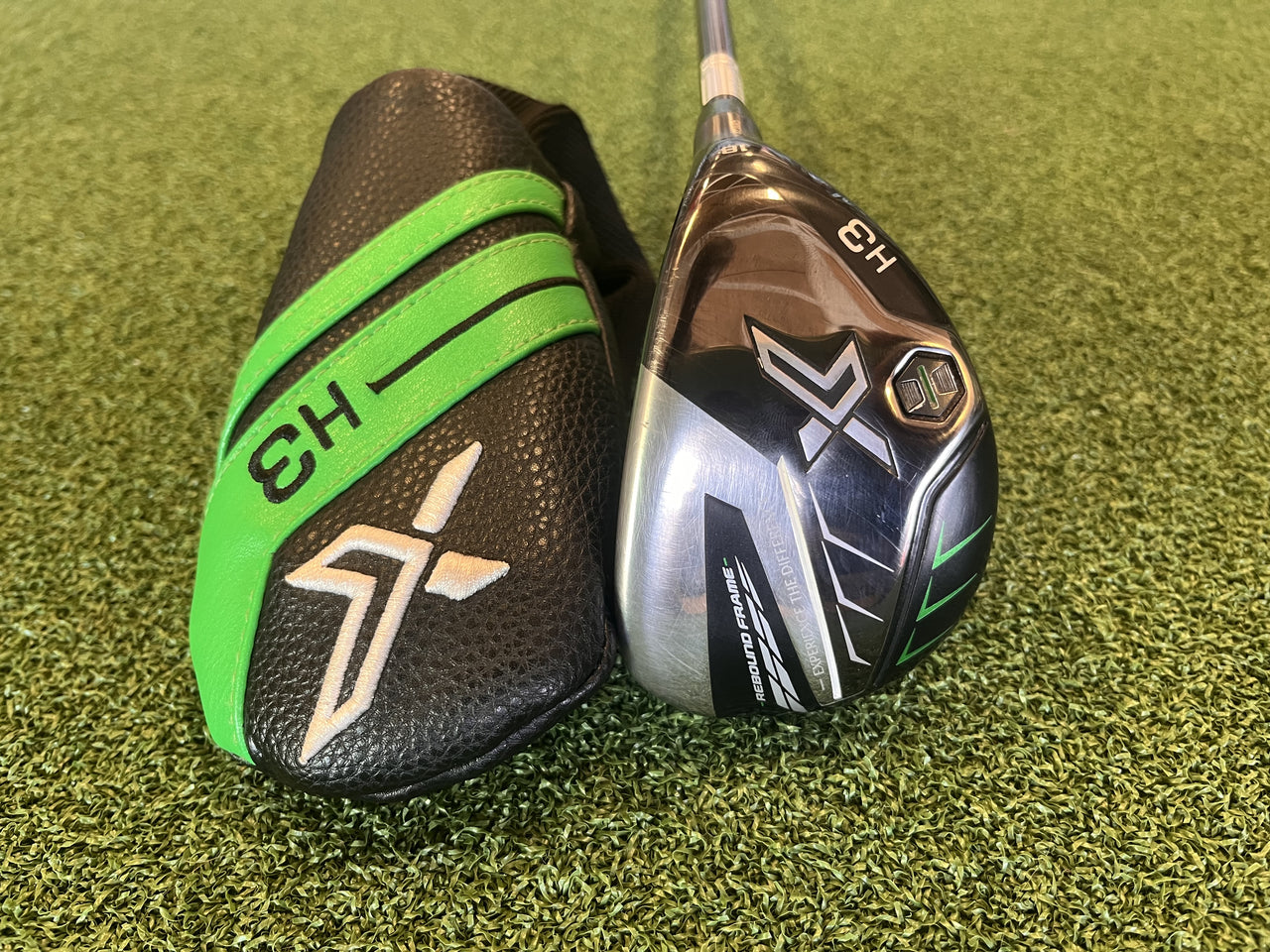 XXIO MP1200 18° 3 Hybrid With Headcover