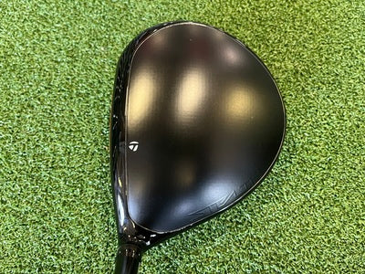 2022 TaylorMade Stealth Plus 10.5° Driver With Headcover