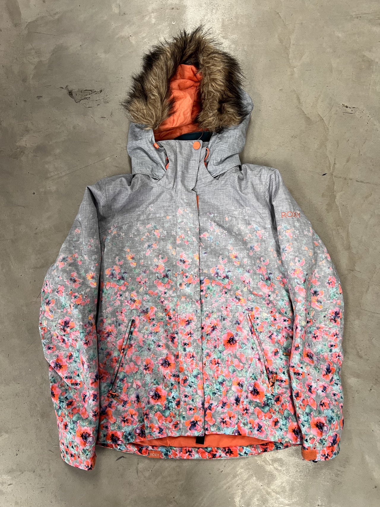 Roxy Women's Size Medium Snow Jacket *Like New*