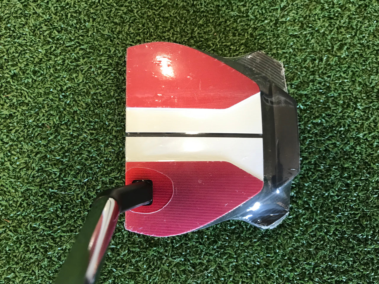 *New* 2023 TaylorMade GTx 34" Putter With Headcover