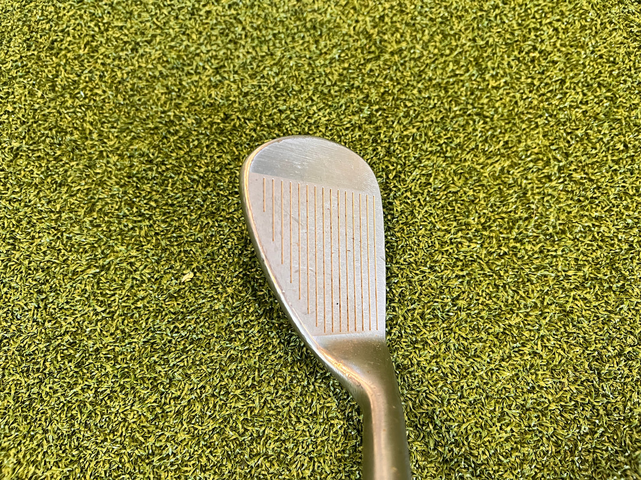 Fourteen DJ-11 50° Left Handed Wedge