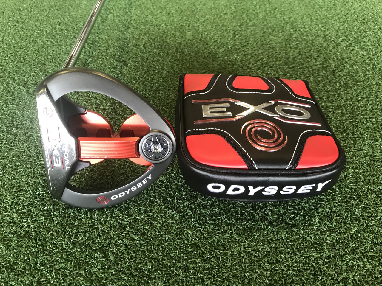 Odyssey EXO 2-Ball 33" Putter With Headcover *Excellent Condition*
