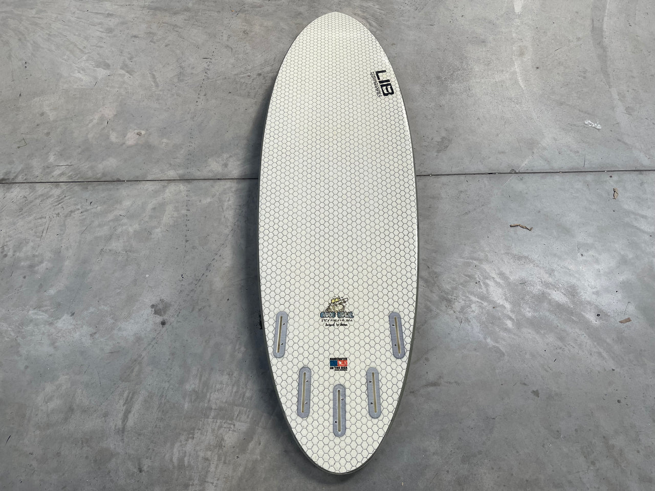 LIB Tech 5'9" Surfboard *Excellent Condition*