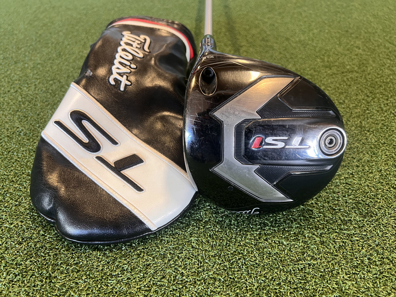 2018 Titleist TS1 10.5° Driver With Headcover