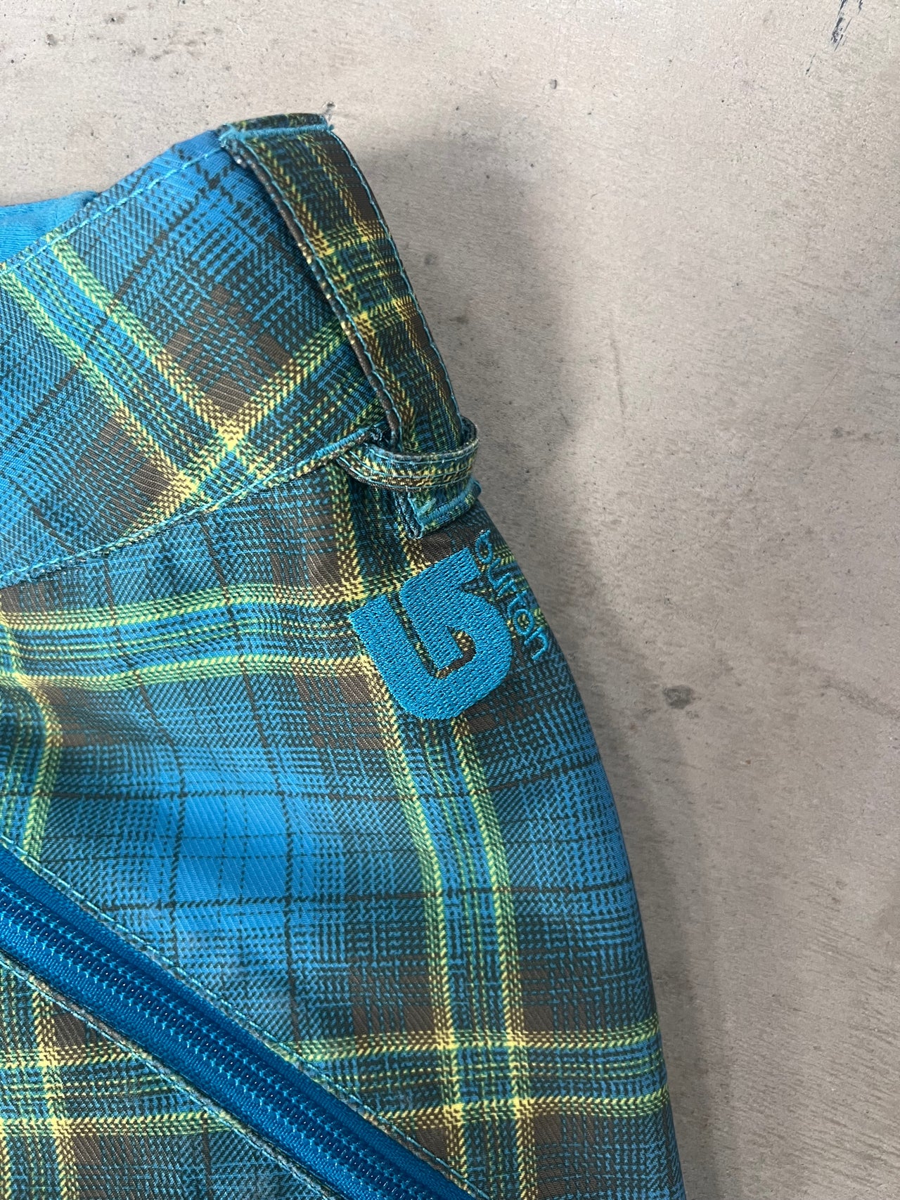 Burton Size Small Tartan Blue Snow Pants *Excellent Condition*