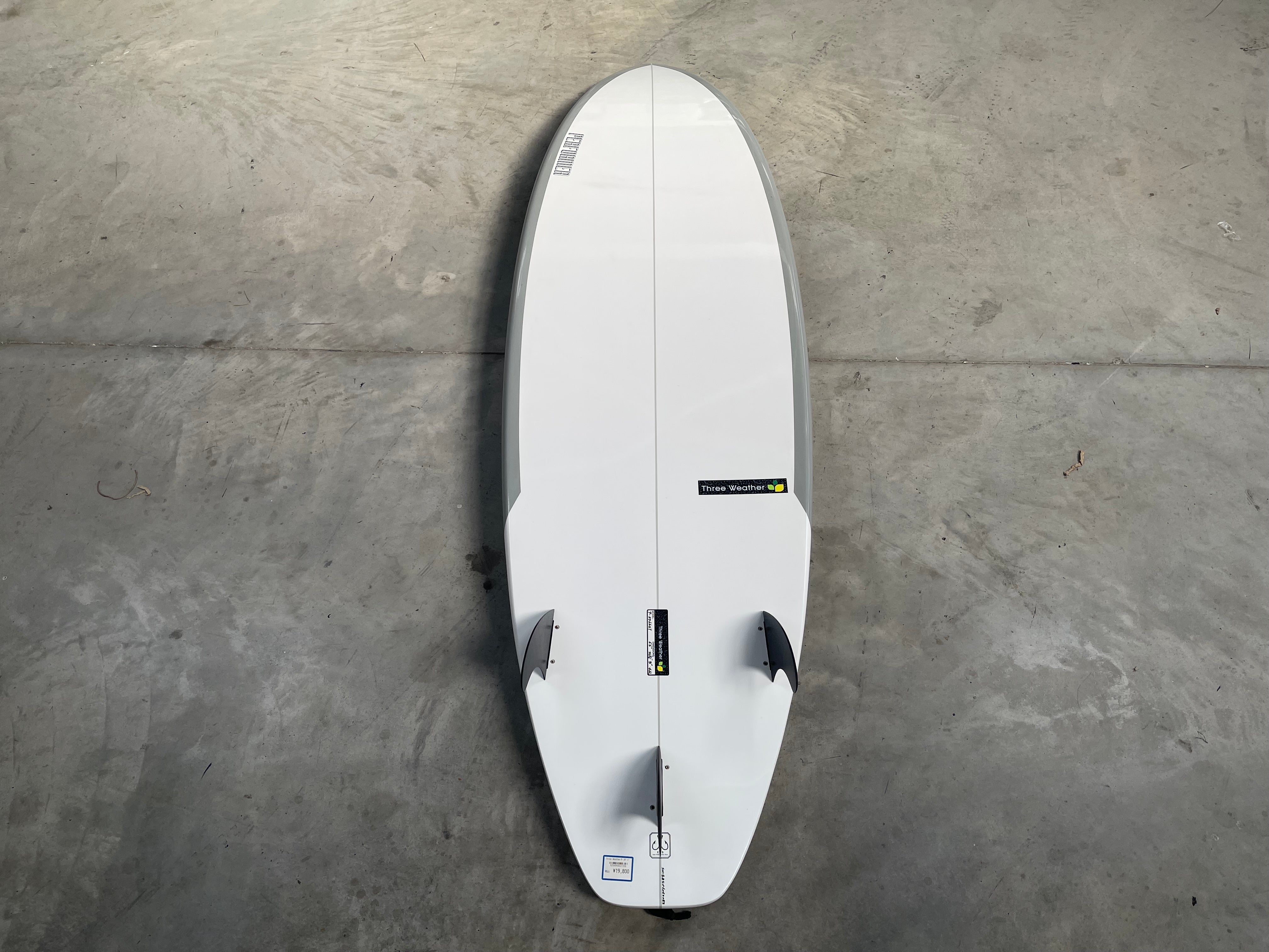 THREE WEATHER (PERFORMER)サーフボード　テイクオフ早い THREE WEATHER (PERFORMER)サーフボード テイクオフ早い THREE