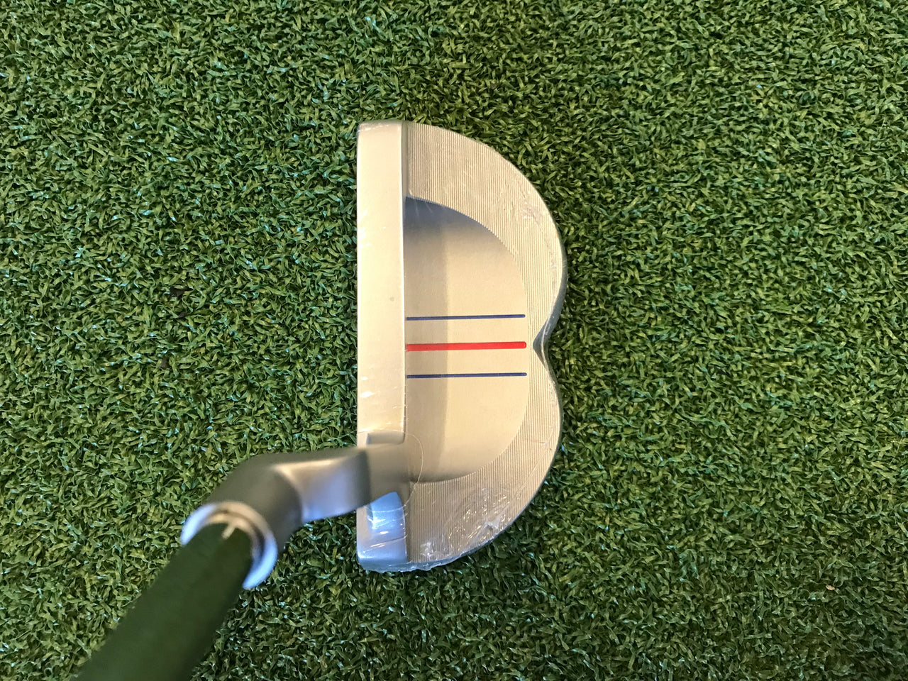 *New* Odyssey White Hot OG 4M 34" Putter With Headcover