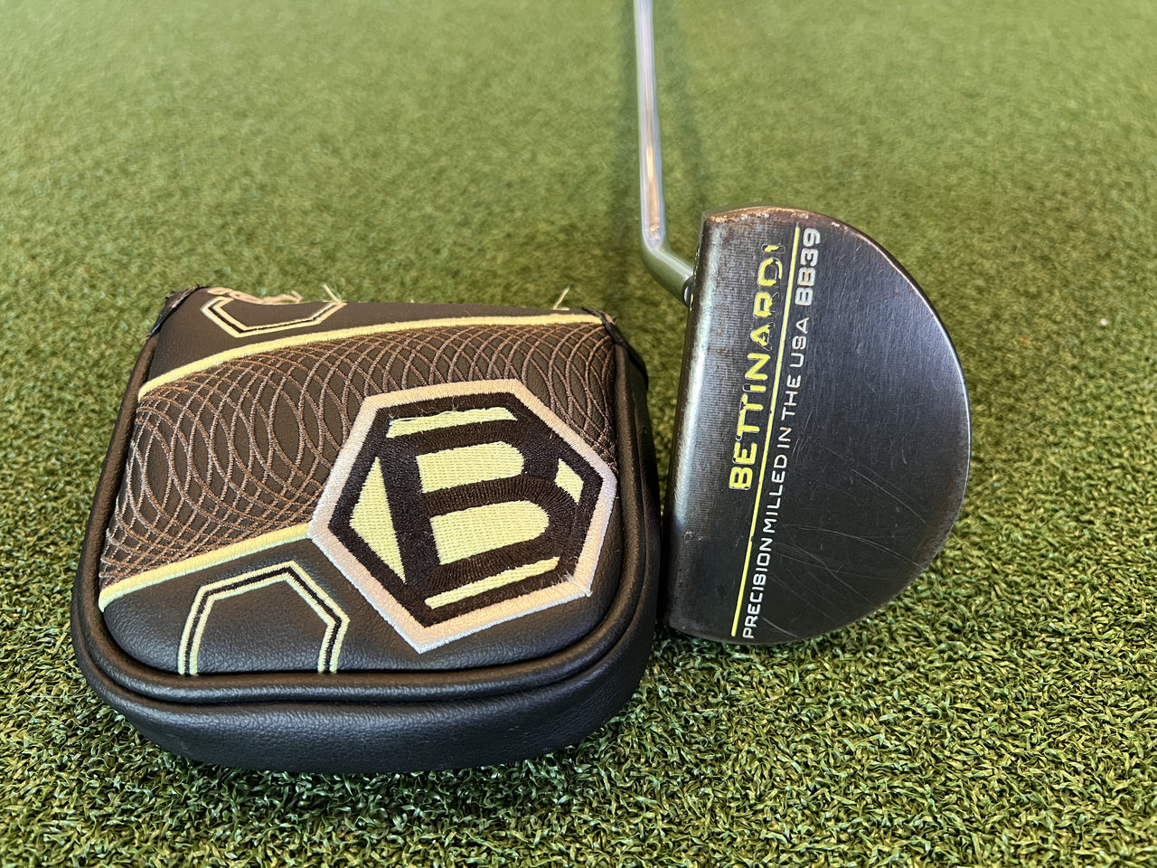 2018 Bettinardi BB39 34" Putter With Headcover